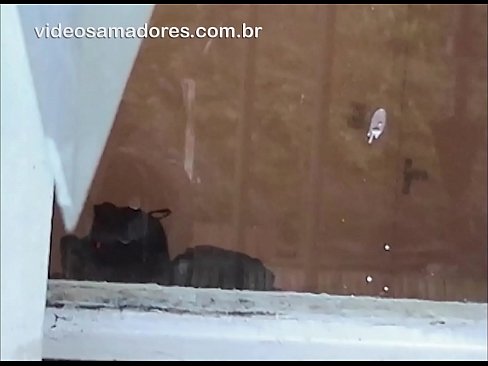 ❤️ Horny gason ap gade mennaj li ak yon lòt nèg, anrejistre yon video fuck san deranje koup la ❌ Videyo anal nan nou ❌️